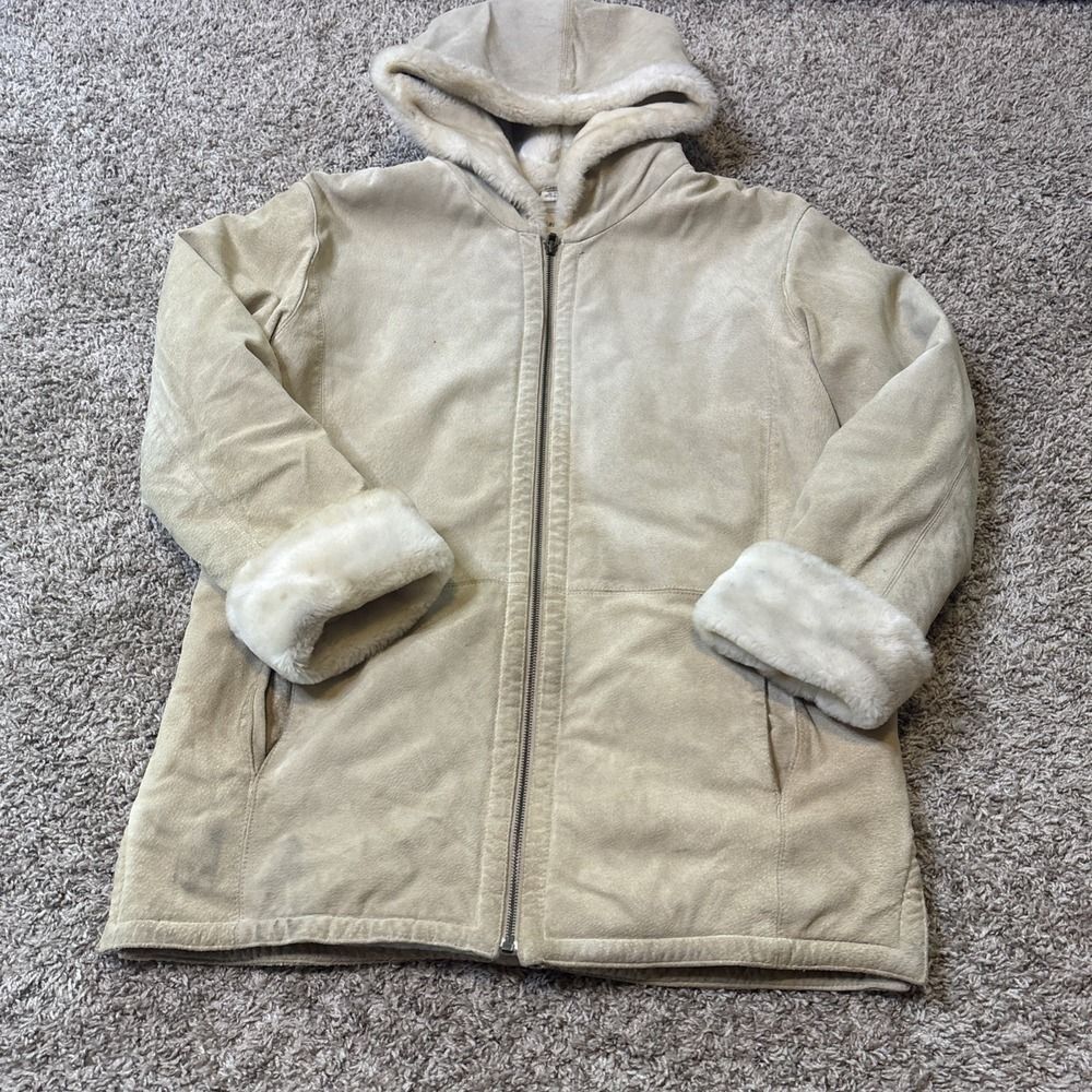 St Johns Bay Women Genuine Leather Sherpa Lined  Jacket With Hoodie Size Medium